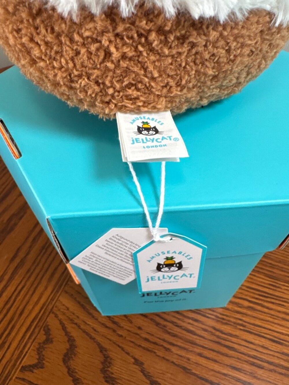 NWT Jellycat Amusables Carrot Cake Chicago Nordstrom Exclusive - Picture 8 of 10